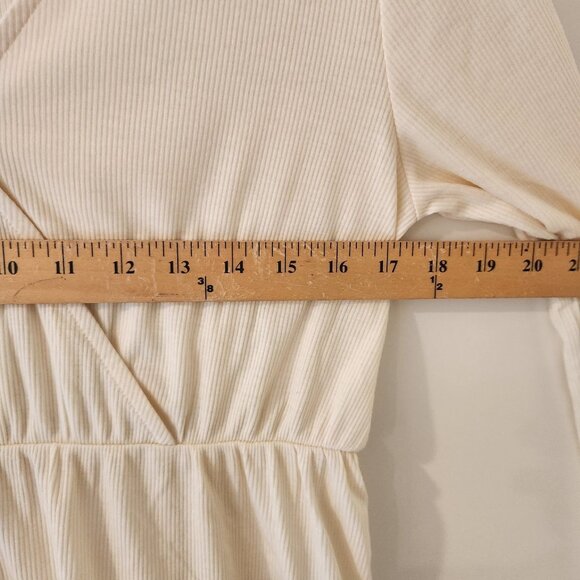 Hippie Rose Surplice V-Neck Top Ribbed Hem Ivory Long Sleeve Juniors Large - Picture 8 of 9